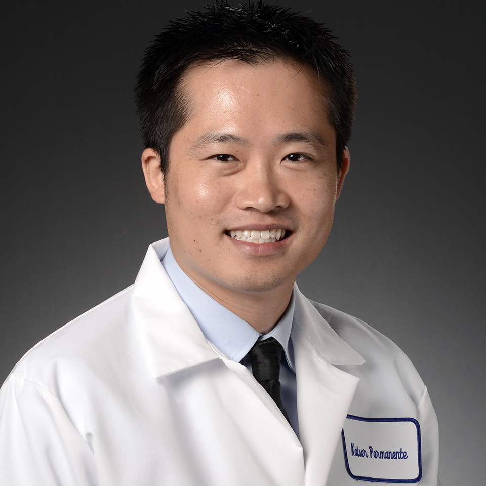 A headshot of Fredrick Che, MD, FACS