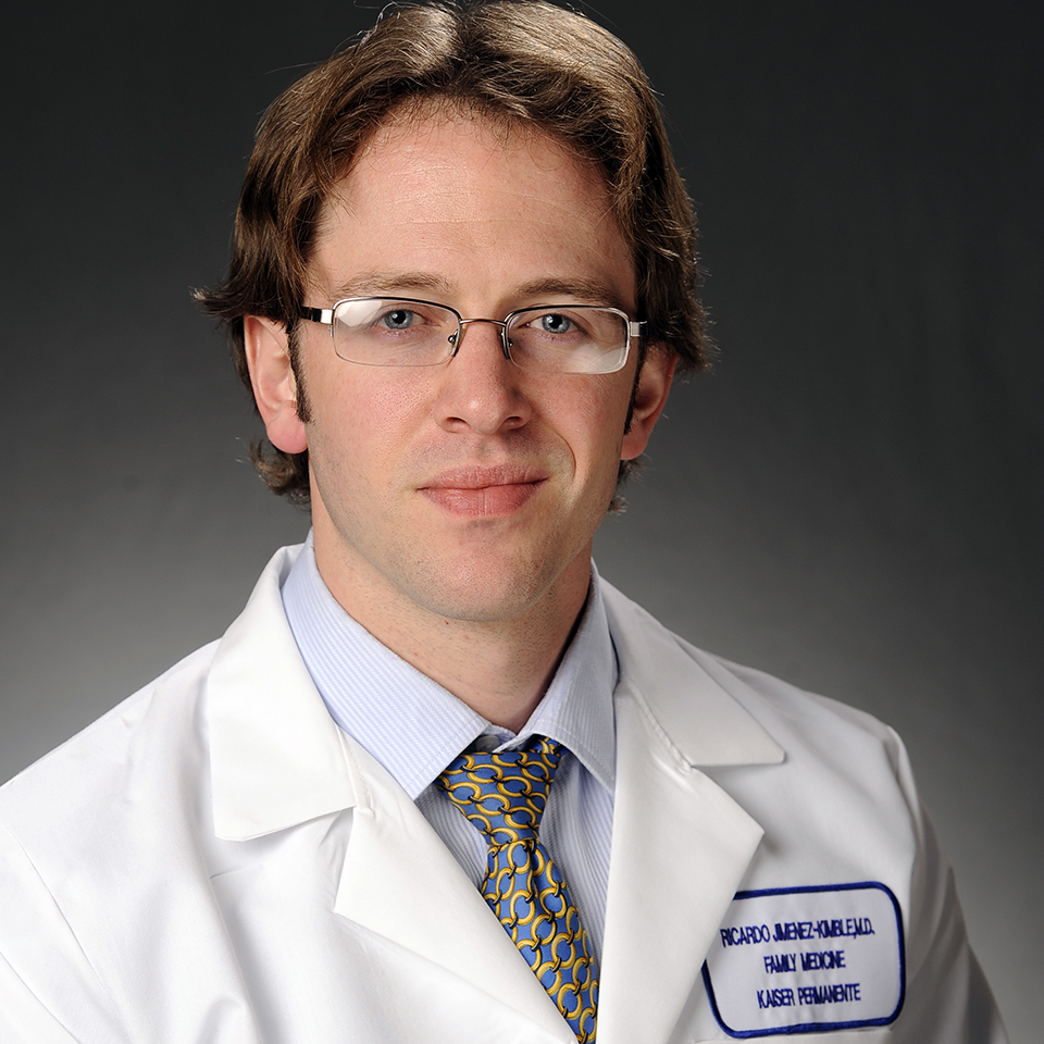 A headshot of Ricardo E. Jiménez-Kimble, MD