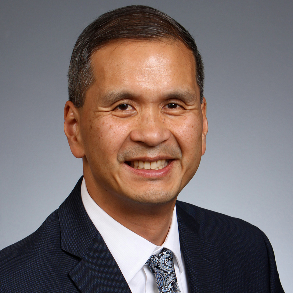 Profile headshot of Leong Koh, MD