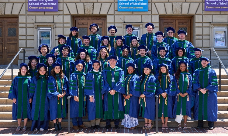KPSOM Class of 2026.