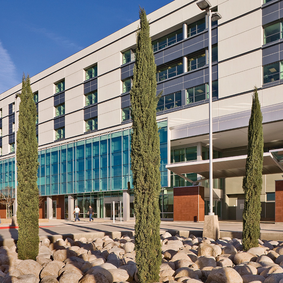 External View of Panorama City Medical Center.