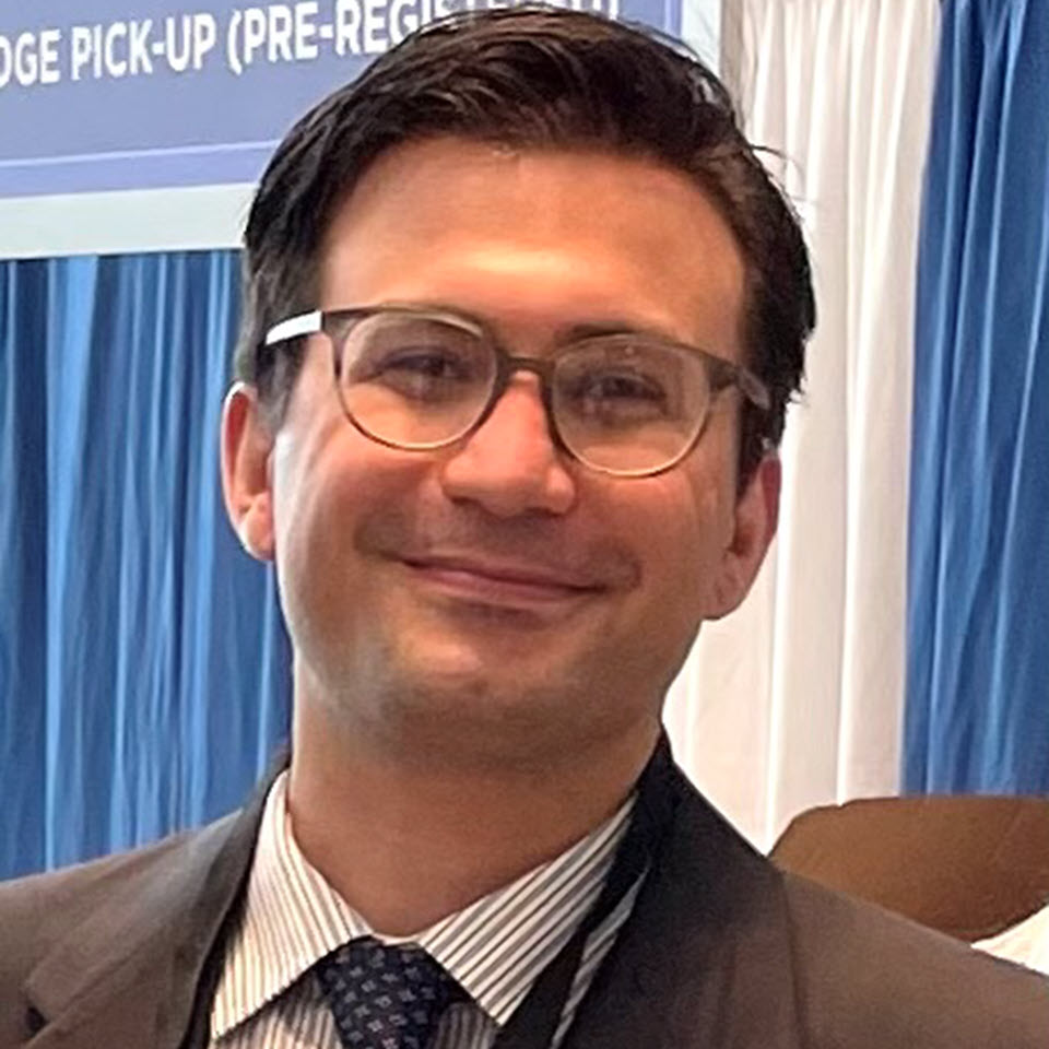 Profile headshot of Bobeck (Bob) Modjtahedi, MD